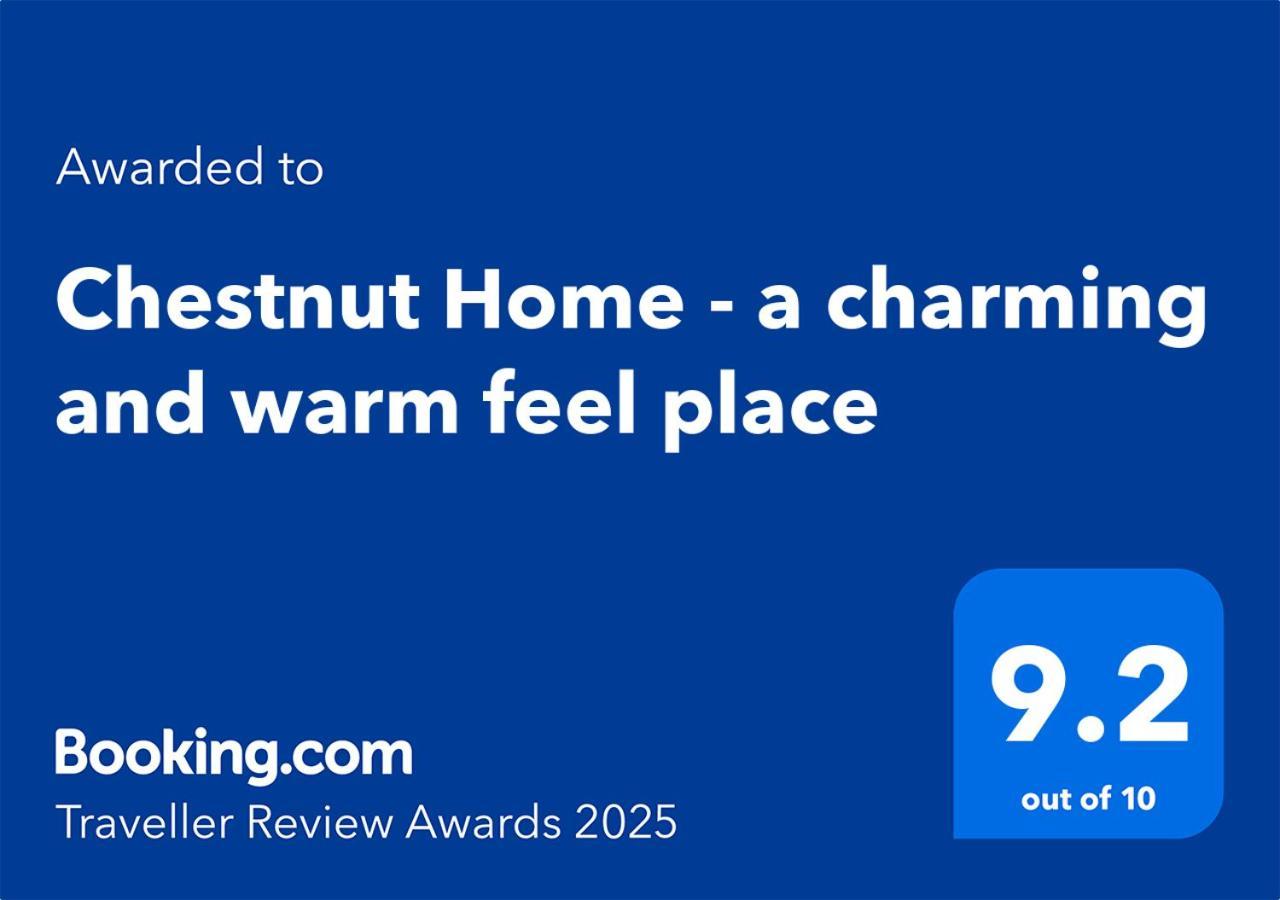 Chestnut Home - A Charming And Warm Feel Place ブダペスト エクステリア 写真
